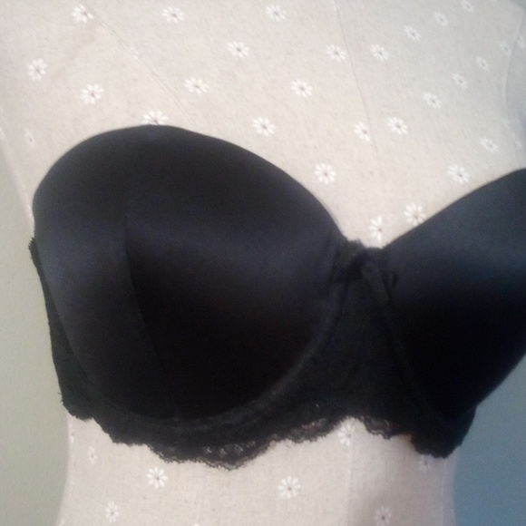 Elle MacPherson intimates - Picture 2 of 6